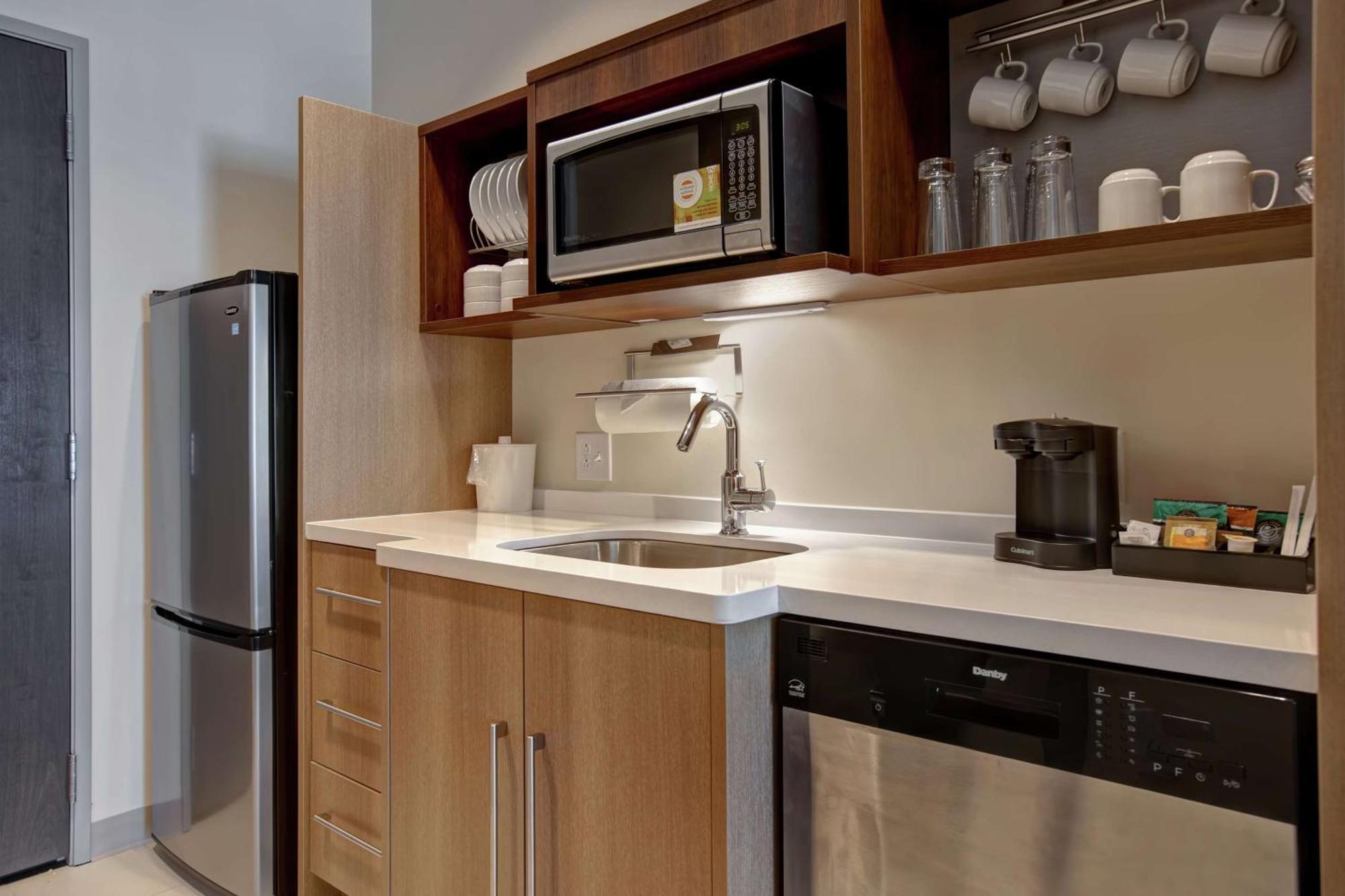 Home2 Suites By Hilton Charlotte Uptown Екстер'єр фото