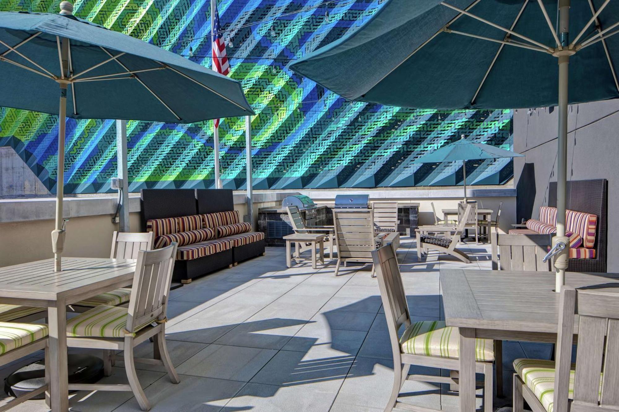 Home2 Suites By Hilton Charlotte Uptown Екстер'єр фото