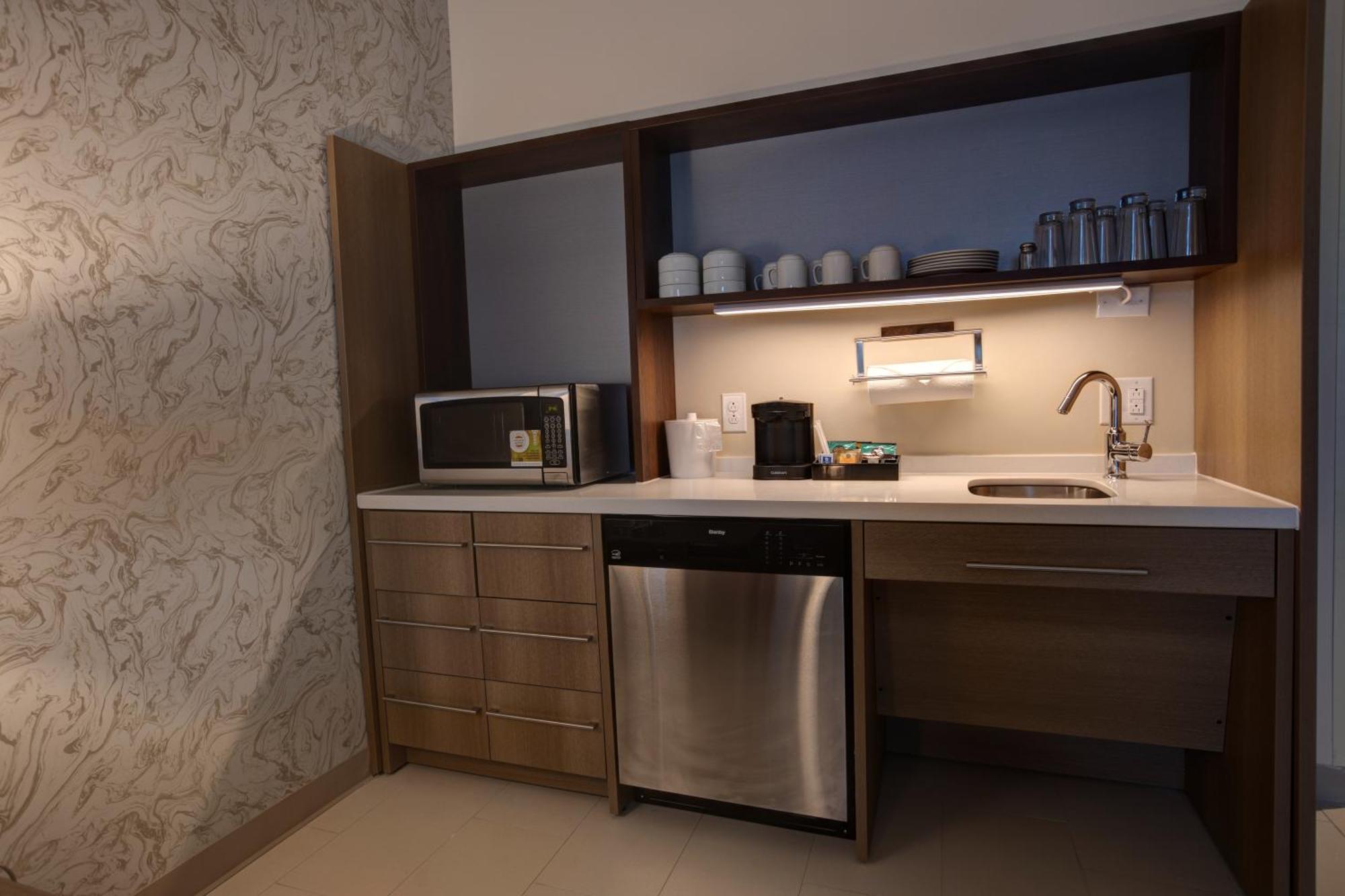 Home2 Suites By Hilton Charlotte Uptown Екстер'єр фото