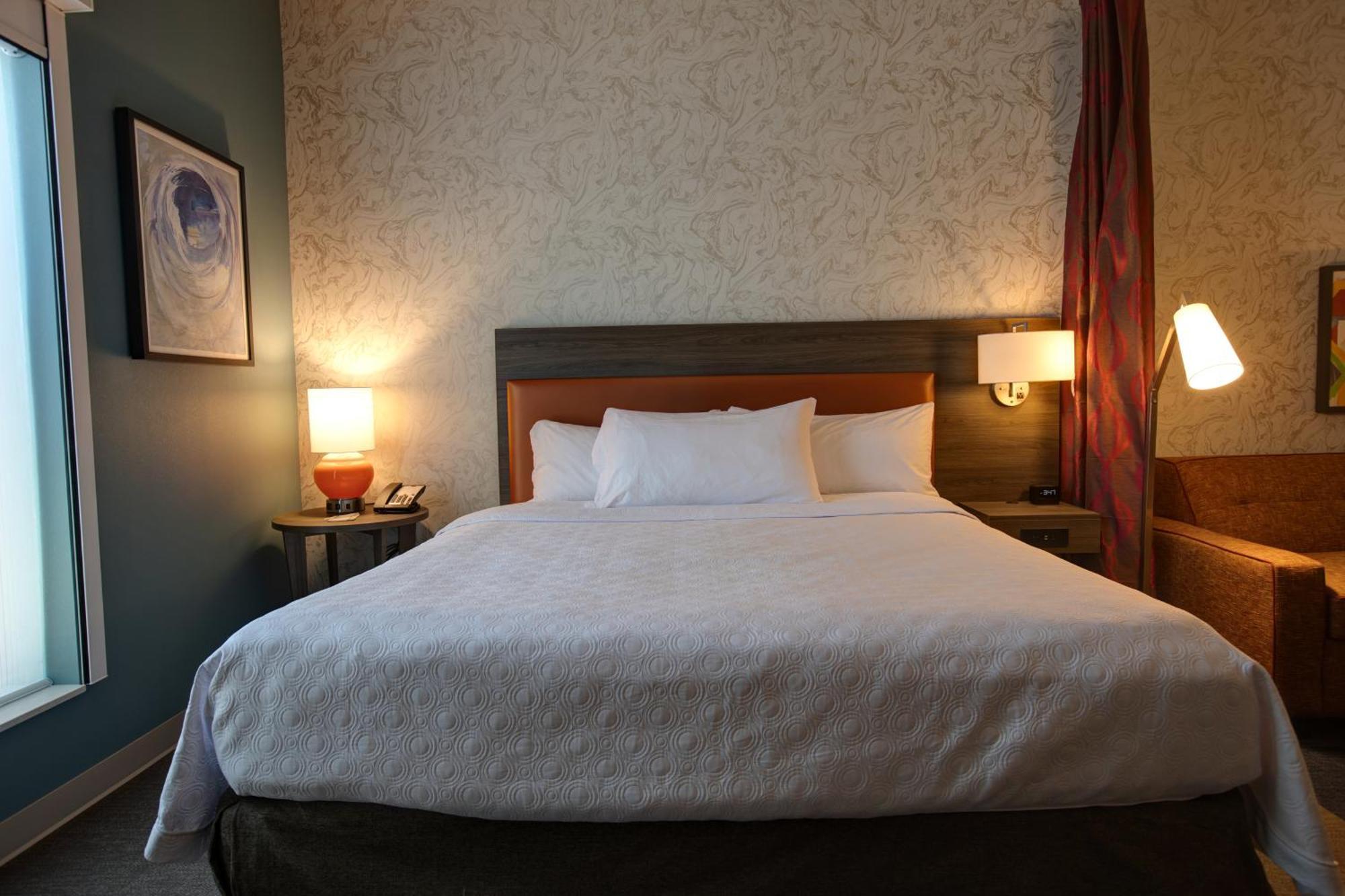 Home2 Suites By Hilton Charlotte Uptown Екстер'єр фото